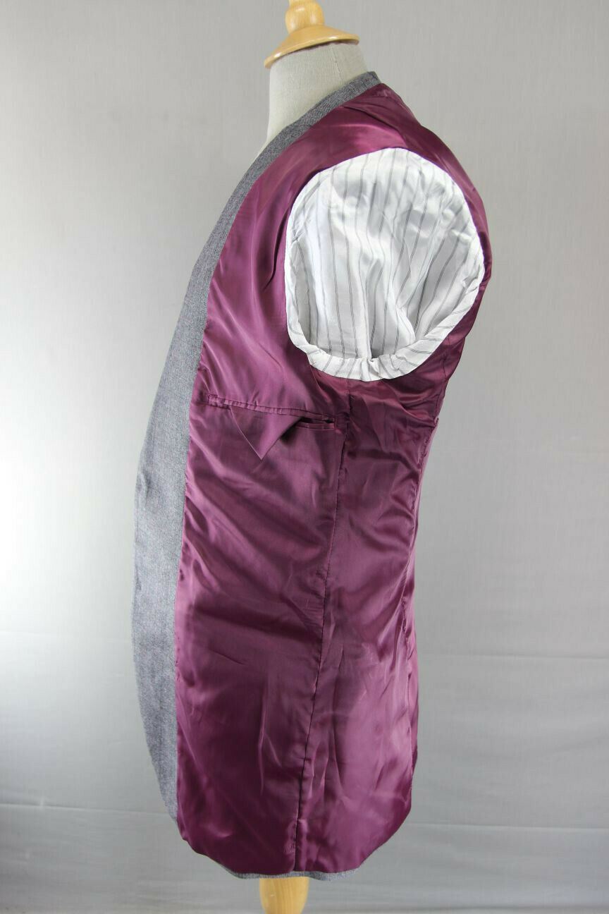 BRAND NEW WOOL RICH BLEND CHECKED GREY JACKET: 38 INCH CHEST (LONG FIT)