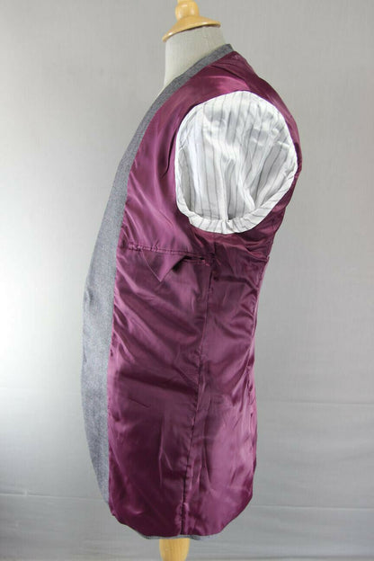 BRAND NEW WOOL RICH BLEND CHECKED GREY JACKET: 38 INCH CHEST (LONG FIT)