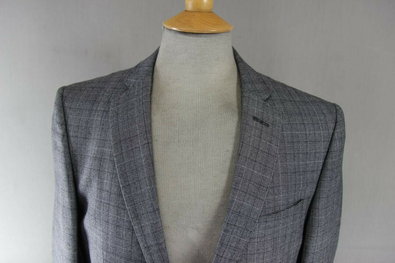 BRAND NEW WOOL RICH BLEND 3 POCKET CHECKED GREY JACKET: 38 INCH CHEST (LONG FIT)