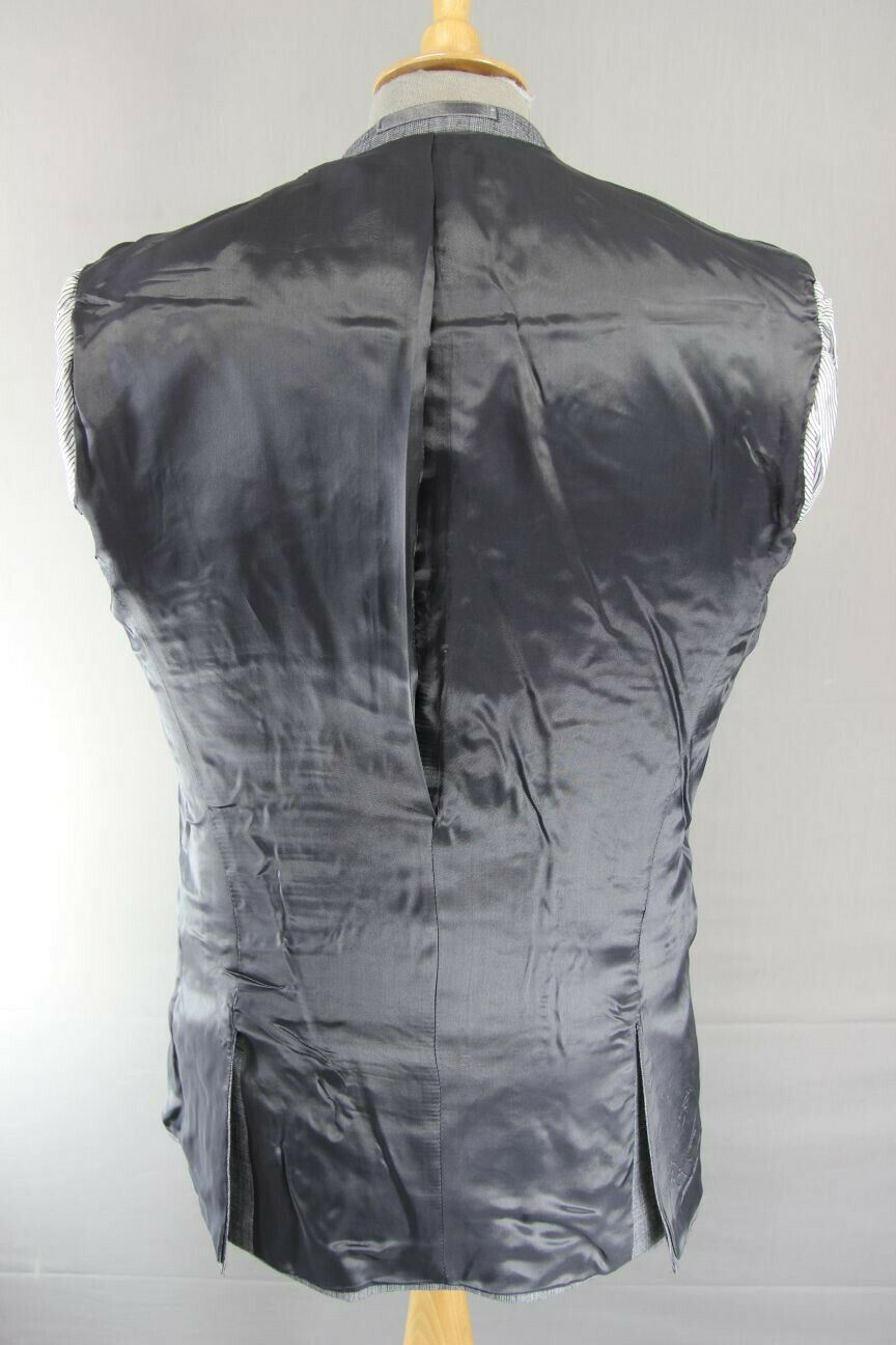 BRAND NEW WOOL RICH BLEND 3 POCKET CHECKED GREY JACKET: 38 INCH CHEST (LONG FIT)