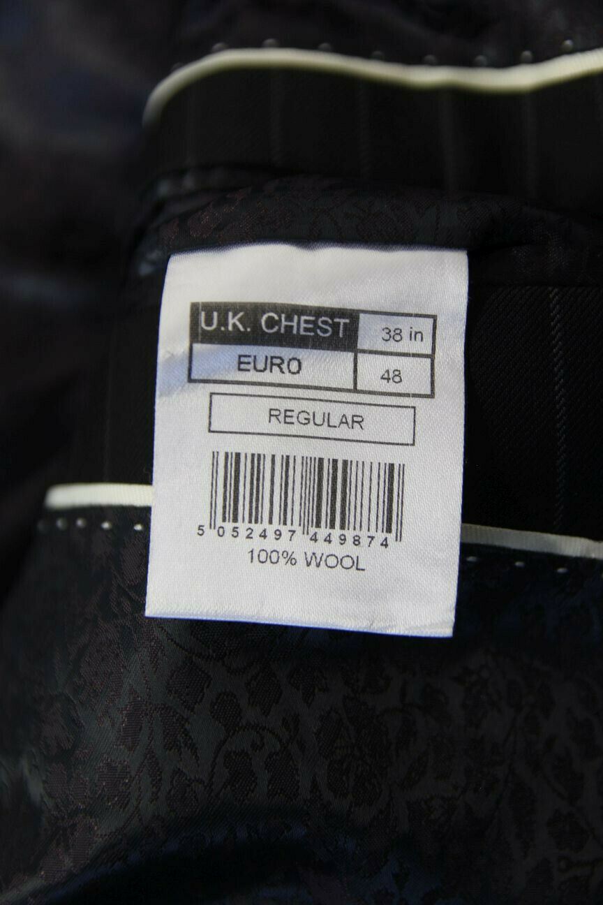 BRAND NEW PURE WOOL BLACK PINSTRIPED JACKET: 38 INCH CHEST (REGULAR FIT)