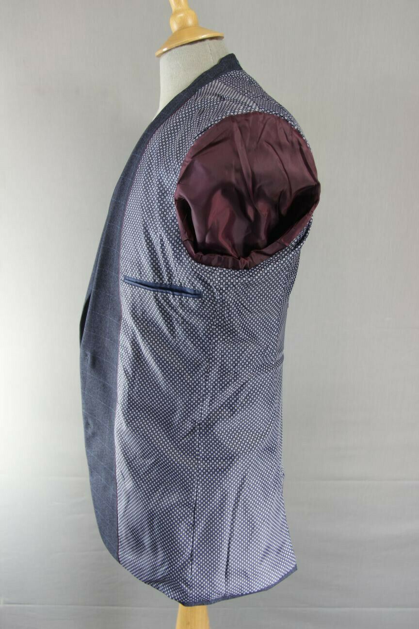 BRAND NEW DARK BLUE/NAVY CHECKED JACKET: 36 INCH CHEST (REGULAR FIT)