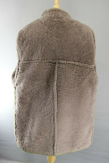 CLASSIC VINTAGE 1970's LIGHT BROWN SUEDE LEATHER SHEEPSKIN LINED COAT: SIZE 14