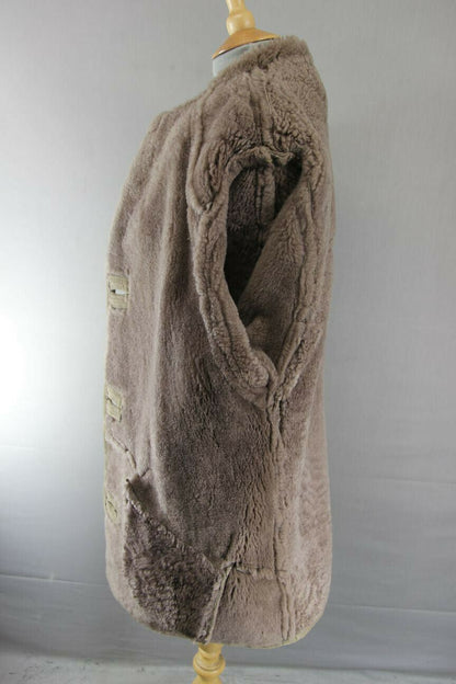 CLASSIC VINTAGE 1970's LIGHT BROWN SUEDE LEATHER SHEEPSKIN LINED COAT: SIZE 14