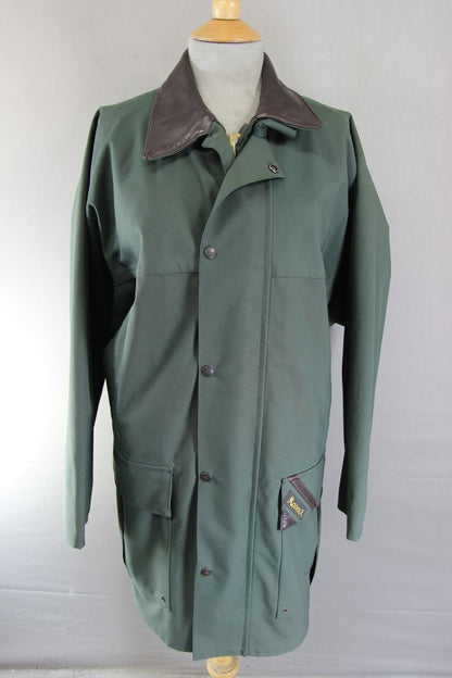 MASCOT 'TAMAR' BRITISH MADE LEATHER TRIMMED GREEN WATERPROOF COAT LARGE/44 INCH