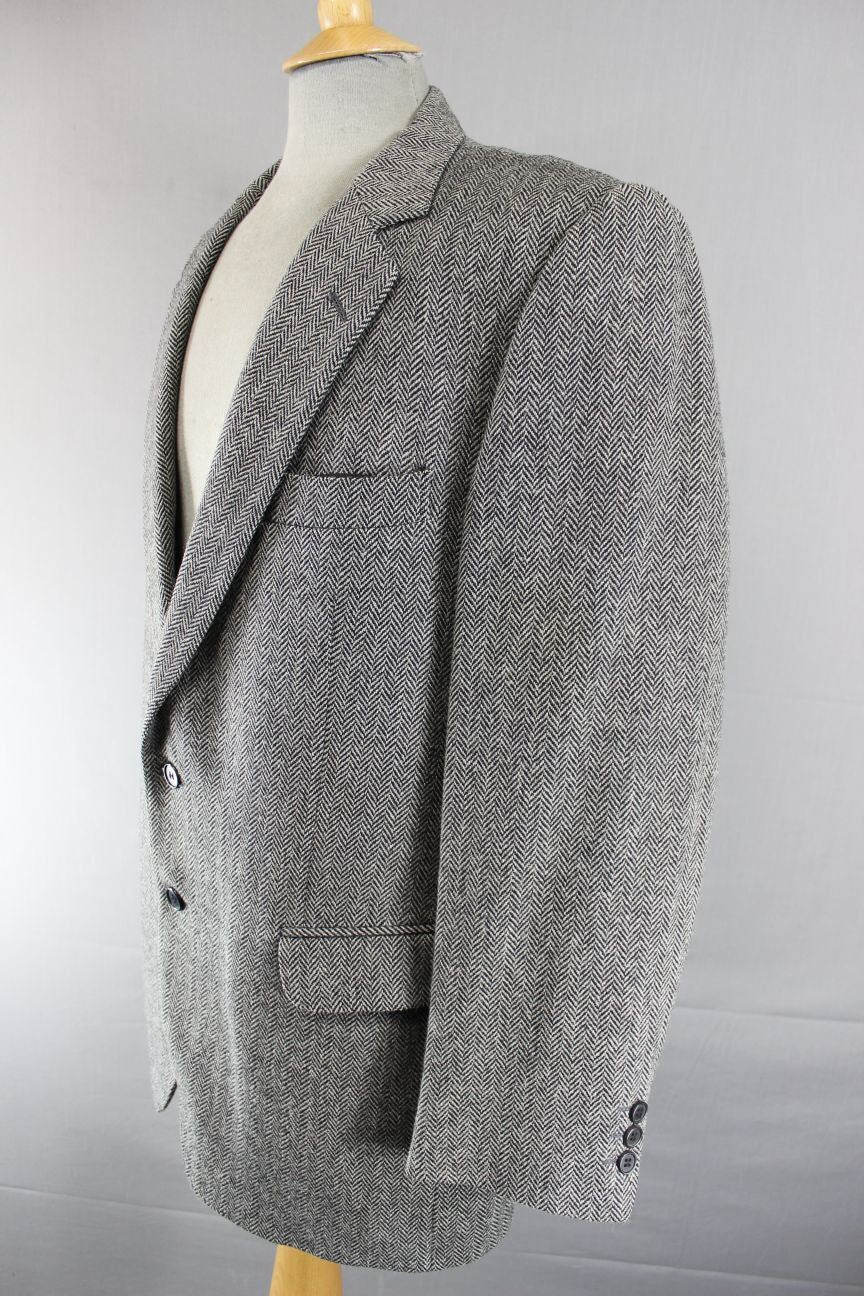 CLASSIC BRITISH MADE JOHN G.HARDY PURE WOOL GREY HERRINGBONE TWEED JACKET 44 IN