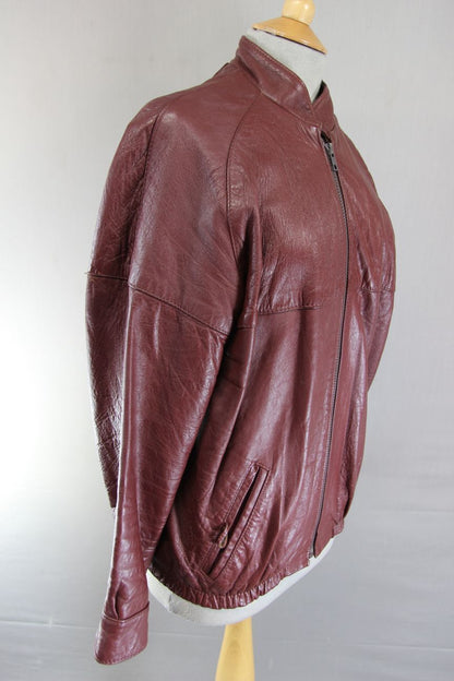 VINTAGE 1970'S BRITISH MADE C&A RED/BROWN CLASSIC LEATHER JACKET: SIZE 16/40 IN