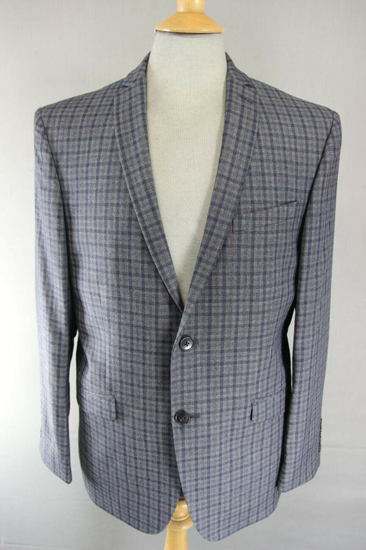 BRAND NEW WOOL RICH BLEND CHECKED GREY JACKET 38-40 INCH CHEST (SHORT FIT)