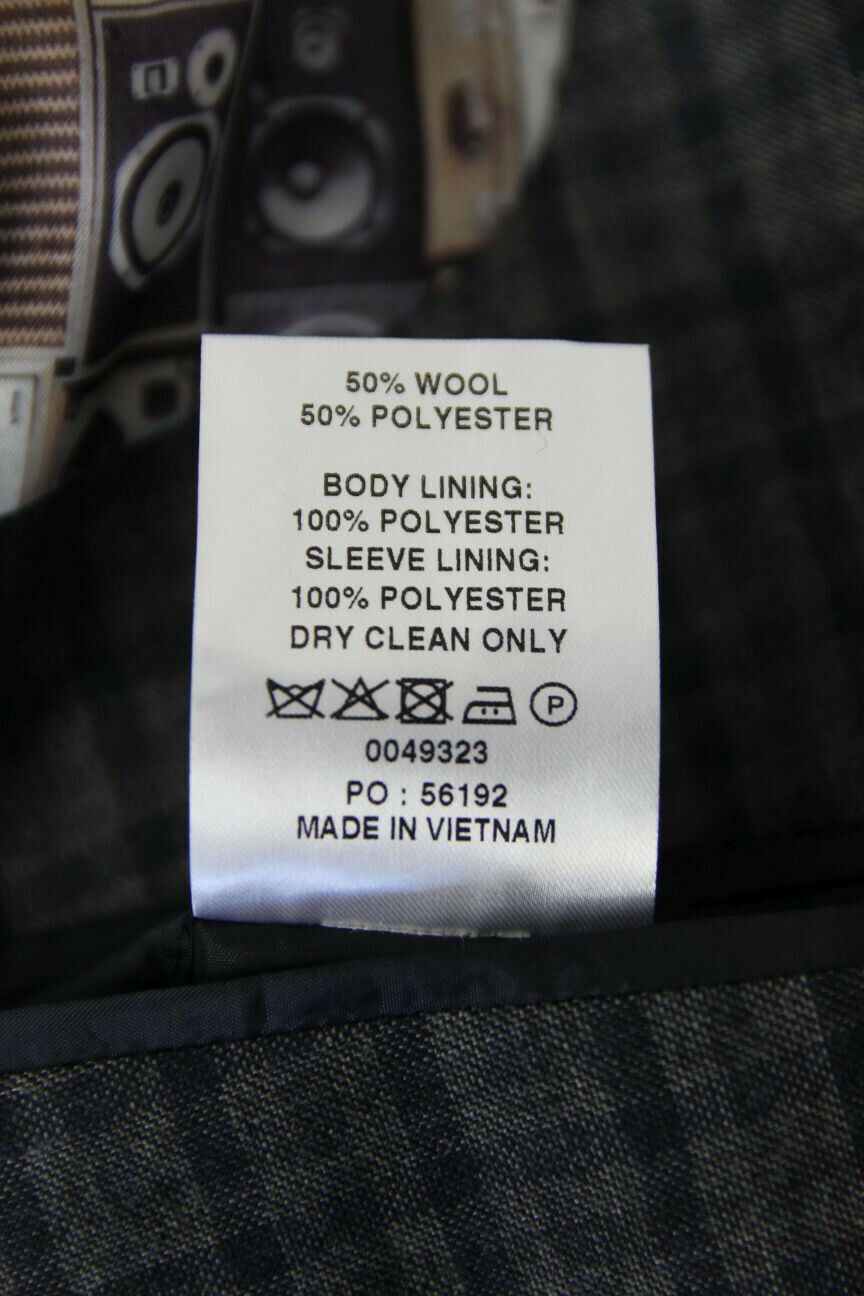 BRAND NEW WOOL RICH BLEND CHECKED GREY JACKET 38-40 INCH CHEST (SHORT FIT)