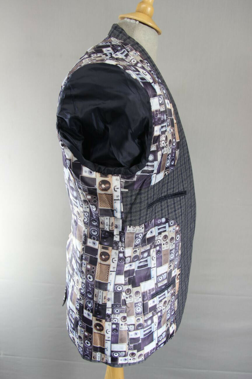BRAND NEW WOOL RICH BLEND CHECKED GREY JACKET 38-40 INCH CHEST (SHORT FIT)