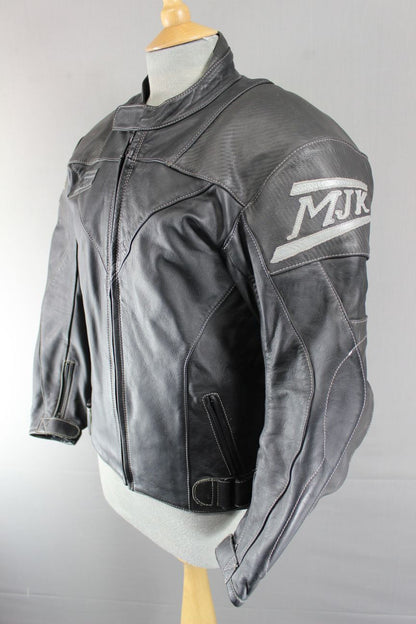 MJK BLACK LEATHER BIKER JACKET + REMOVABLE BACK, SHOULDER & ELBOW PROTECTORS 38"