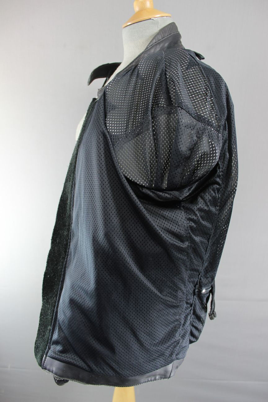 MJK BLACK LEATHER BIKER JACKET + REMOVABLE BACK, SHOULDER & ELBOW PROTECTORS 38"