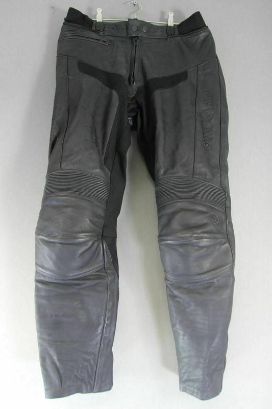 OXFORD ATOM BLACK LEATHER BIKER TROUSERS + CE ARMOUR: WAIST 30IN/INSIDE LEG 31IN