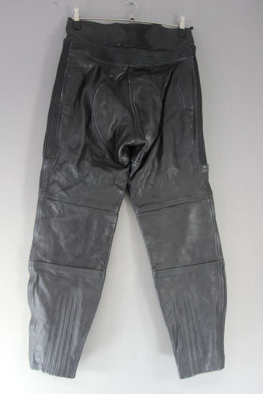 BUFFALO BLACK LEATHER BIKER TROUSERS SIZE 16: WAIST 32 INCH/INSIDE LEG 29 INCH