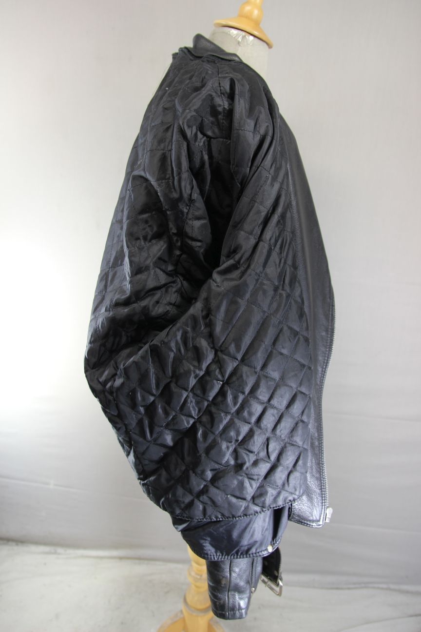VINTAGE 70s PUNK ROCK STYLE BLACK LEATHER BIKER JACKET WITH QUILTED LINING 54 IN