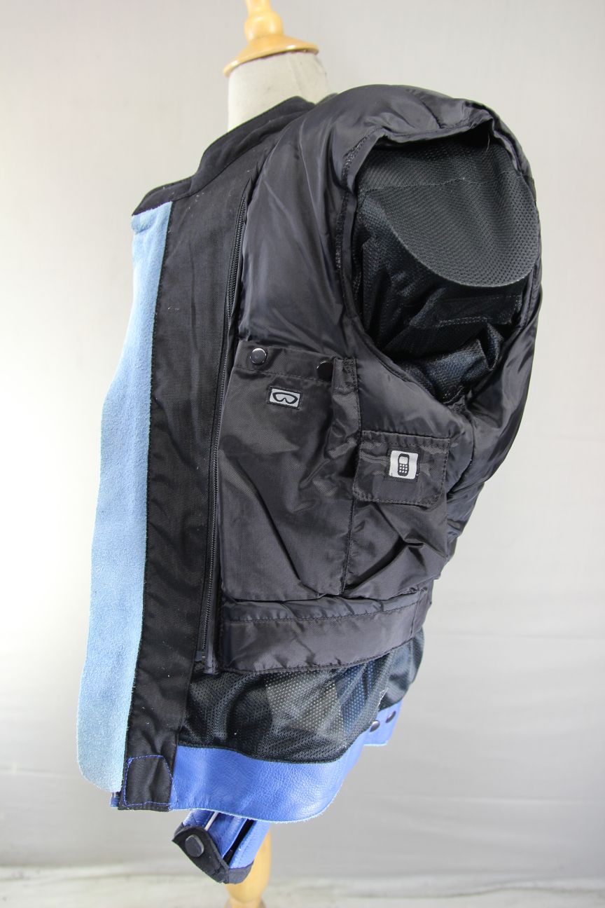 IXS 79 BLUE & WHITE LEATHER BIKER JACKET WITH CE ARMOUR & THERMAL LINING 42 IN