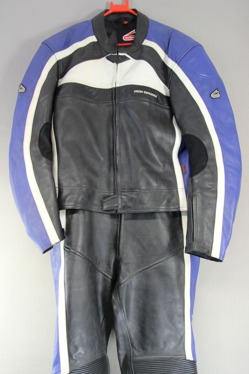 HEIN GERICKE 2 PIECE BLACK, BLUE & WHITE LEATHER BIKER SUIT + CE ARMOUR 42 INCH