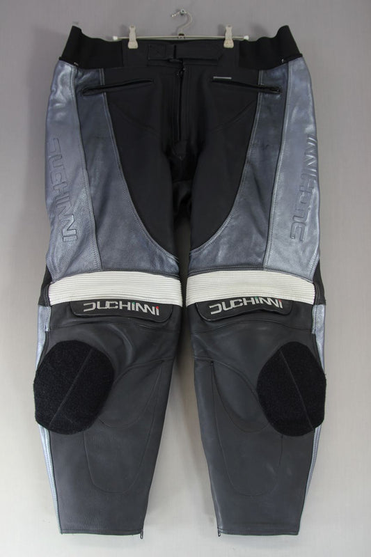 DUCHINNI BLACK & SILVER LEATHER BIKER TROUSERS WITH CE ARMOUR: WAIST 40"/LEG 30"