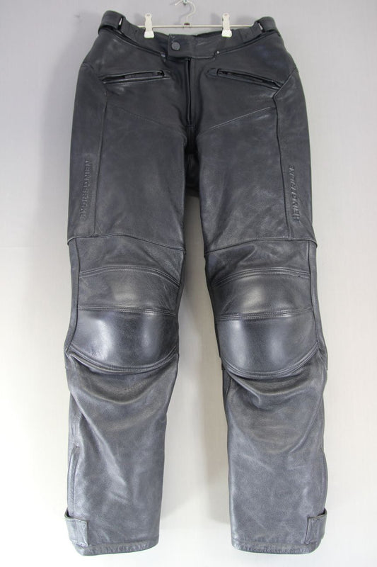HEIN GERICKE BLACK LEATHER BIKER TROUSERS WITH CE ARMOUR: WAIST 32 IN/LEG 34 IN