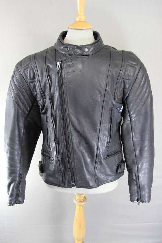 AKITO BLACK LEATHER BIKER JACKET WITH BACK, SHOULDER & ELBOW CE ARMOUR 40-42"