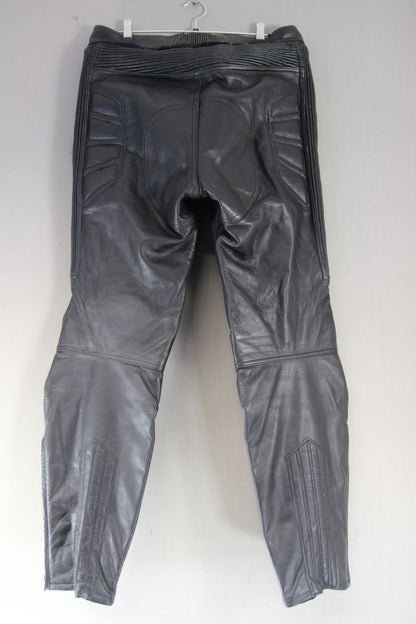 AKITO G-FORCE BLACK LEATHER BIKER TROUSERS: WAIST 32 INCHES/INSIDE LEG 29 INCHES
