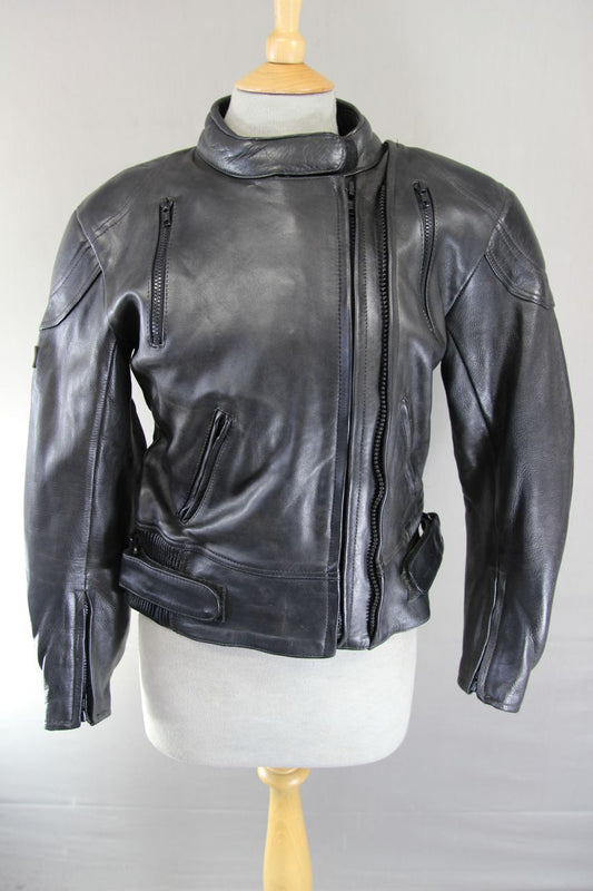 ASHMAN BLACK COWHIDE LEATHER BIKER JACKET WITH REMOVABLE PROTECTORS: SIZE 12