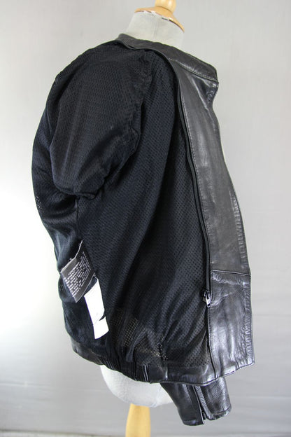 ASHMAN BLACK COWHIDE LEATHER BIKER JACKET WITH REMOVABLE PROTECTORS: SIZE 12