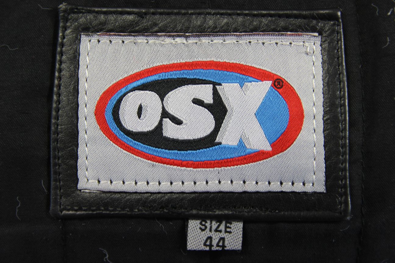 OSX BLACK LEATHER BIKER JACKET WITH REMOVABLE CE ARMOUR 42-44 INCH CHEST