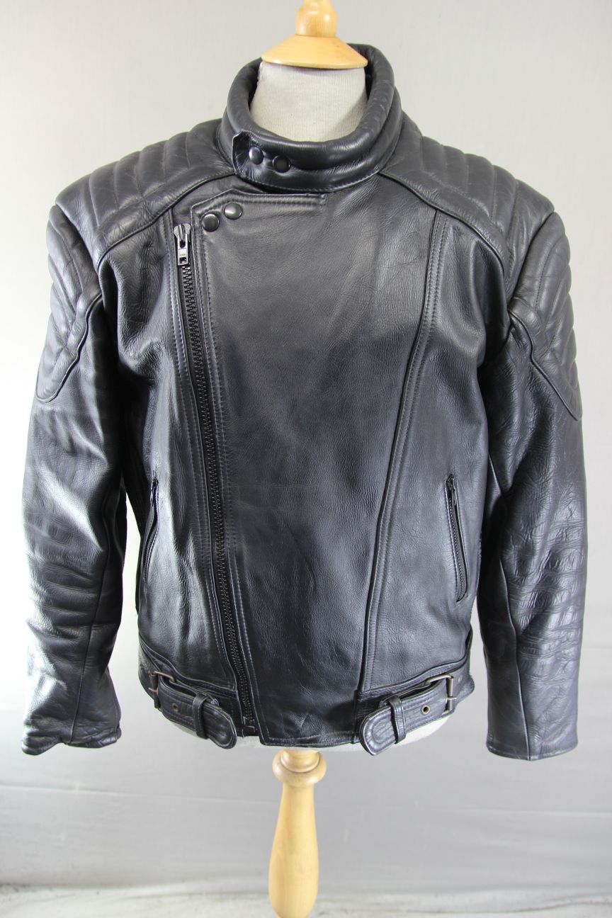 CLASSIC BLACK COWHIDE LEATHER BIKER JACKET 44 INCH CHEST/LARGE