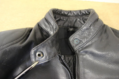 ASHMAN BLACK COWHIDE LEATHER BIKER JACKET + BACK & SHOULDER PROTECTORS: SIZE 18
