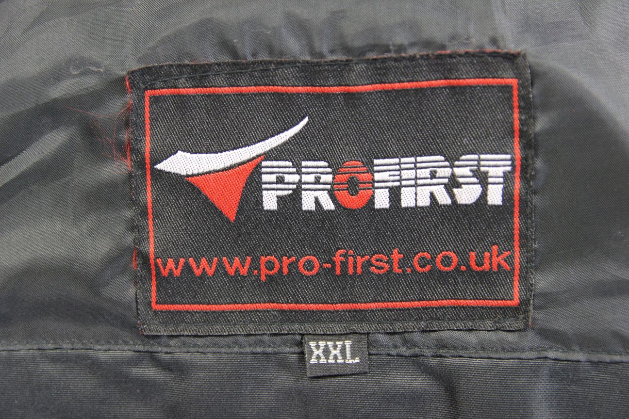 PRO FIRST LADIES BLACK & WHITE LEATHER BIKER JACKET WITH CE ARMOUR 38-40 IN/XXL