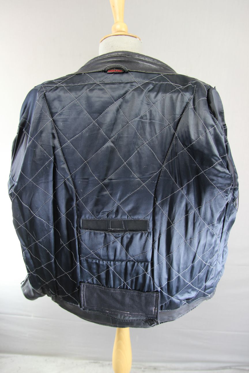 LOOKWELL BLACK LEATHER BIKER JACKET WITH REMOVABLE PROTECTORS 42 INCH/LARGE