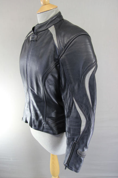 HEIN GERICKE BLACK LEATHER BIKER JKT + BACK, SHOULDER & ELBOW CE ARMOUR: SIZE 10