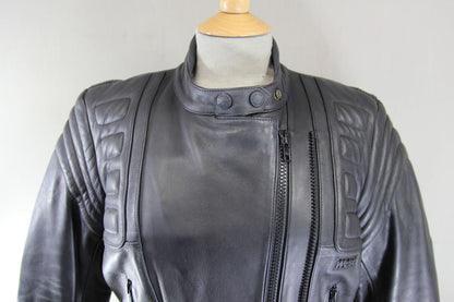 WEISE CLASSIC BLACK LEATHER BIKER JACKET WITH REMOVABLE BACK PROTECTOR: SIZE 12
