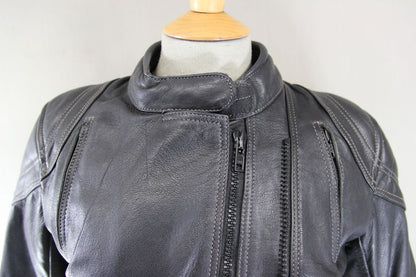 ASHMAN BLACK LEATHER BIKER JACKET WITH BACK, SHOULDER & ELBOW CE ARMOUR: SIZE 12