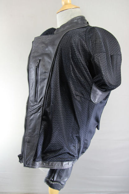 ASHMAN BLACK LEATHER BIKER JACKET WITH BACK, SHOULDER & ELBOW CE ARMOUR: SIZE 12