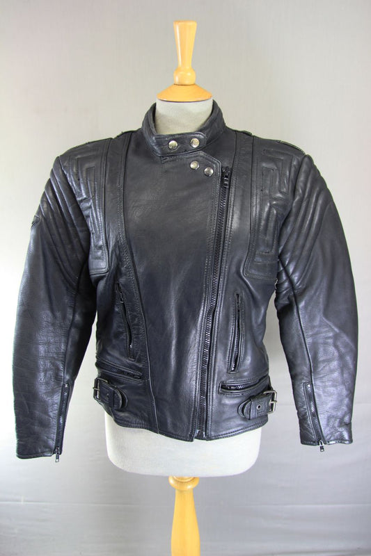 CLASSIC AKITO T-FORCE BLACK LEATHER BIKER JACKET: SIZE 12/34-36 INCH CHEST