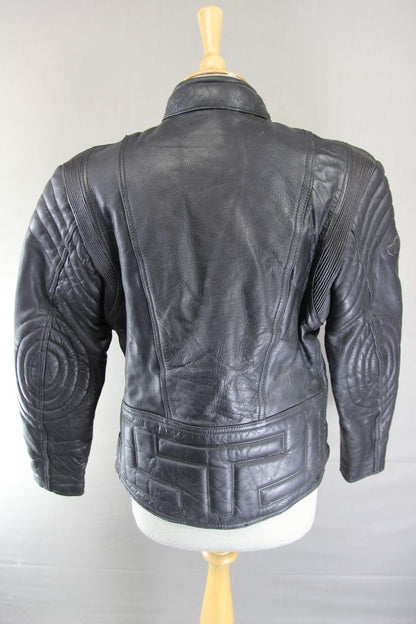 CLASSIC AKITO T-FORCE BLACK LEATHER BIKER JACKET: SIZE 12/34-36 INCH CHEST