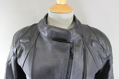 PROTO BLACK LEATHER BIKER JACKET WITH BACK, SHOULDER & ELBOW PROTECTORS: SIZE 12
