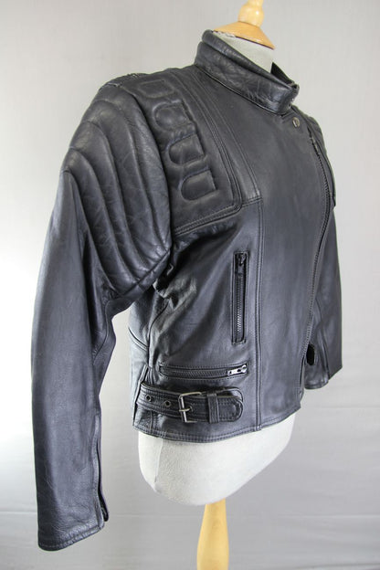CLASSIC BLACK LEATHER BIKER JACKET: SIZE 16/36-38 INCH CHEST