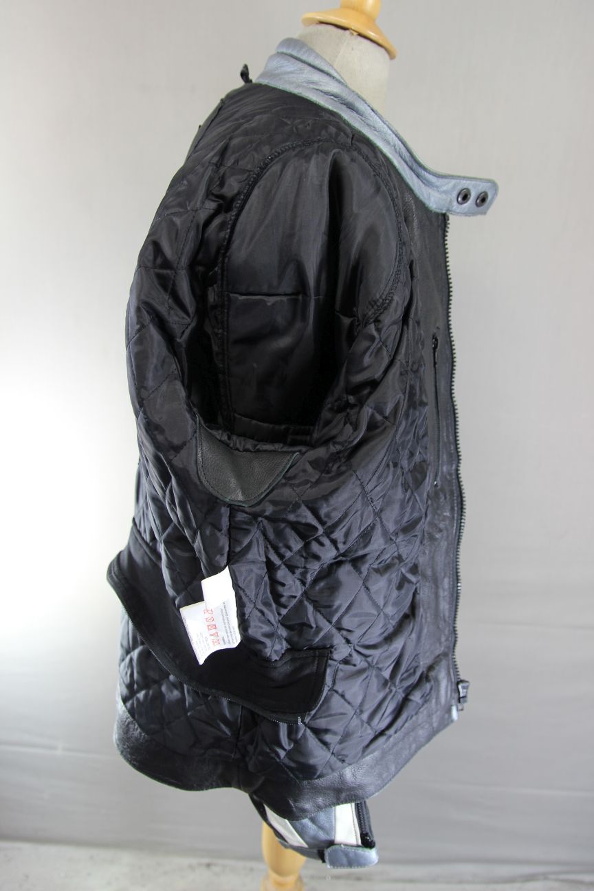 FRANK THOMAS BLACK, SILVER & WHITE LEATHER BIKER JACKET WITH BACK PROTECTOR 46IN