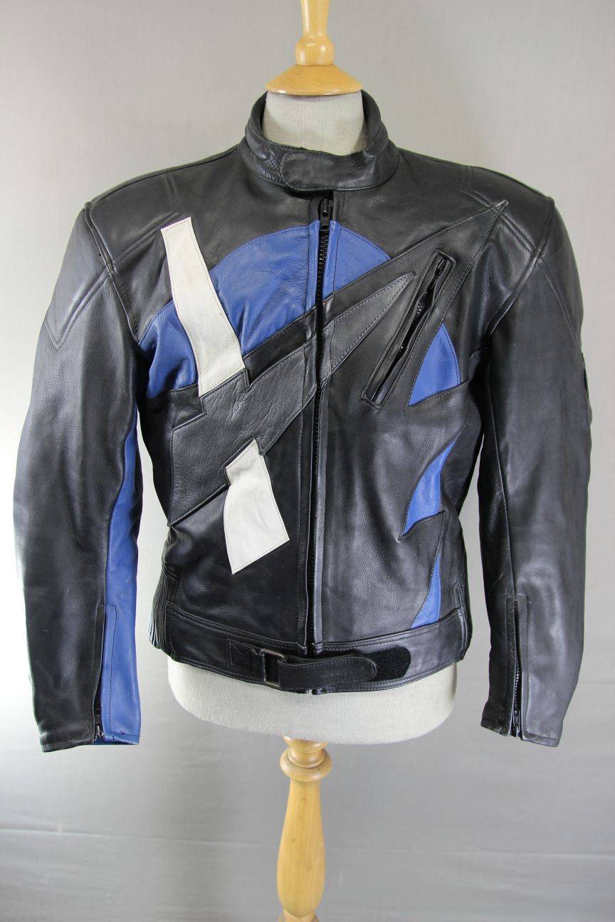 AKITO APOLLO PLUS LEATHER BIKER JACKET + BACK, SHOULDER & ELBOW PROTECTORS 42 IN