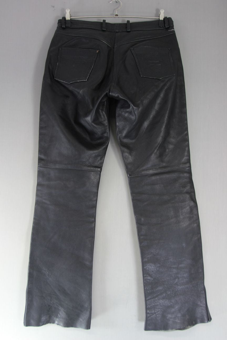 HIGHWAY 1 CLASSIC BLACK LEATHER BIKER JEANS: WAIST 34 INCH/INSIDE LEG 34 INCH