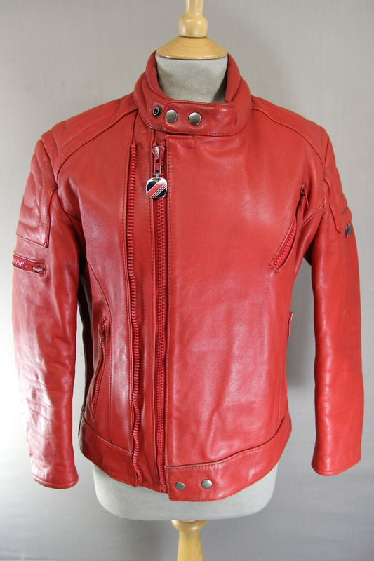 VINTAGE 1970's/1980's CLASSIC RED LEATHER BIKER JACKET 36-38 INCH CHEST