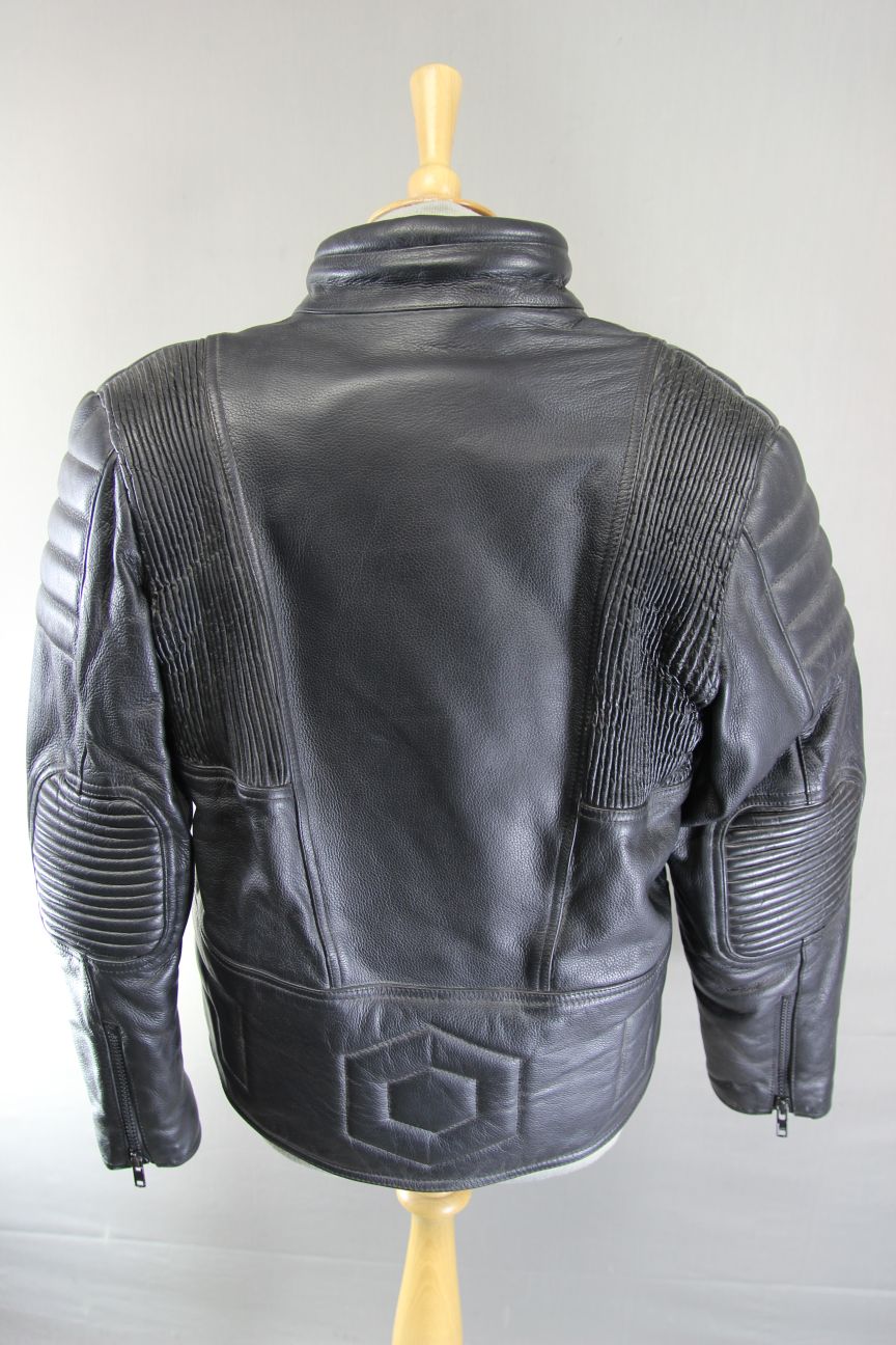 JTS BLACK LEATHER BIKER JACKET WITH REMOVABLE PROTECTORS 38-40 INCH/WOMEN'S XL
