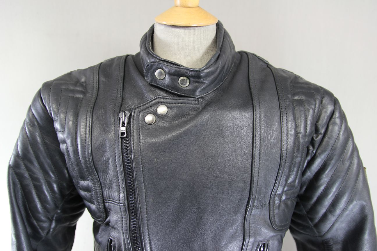 CLASSIC AKITO T-FORCE BLACK LEATHER BIKER JACKET 40-42 INCH CHEST