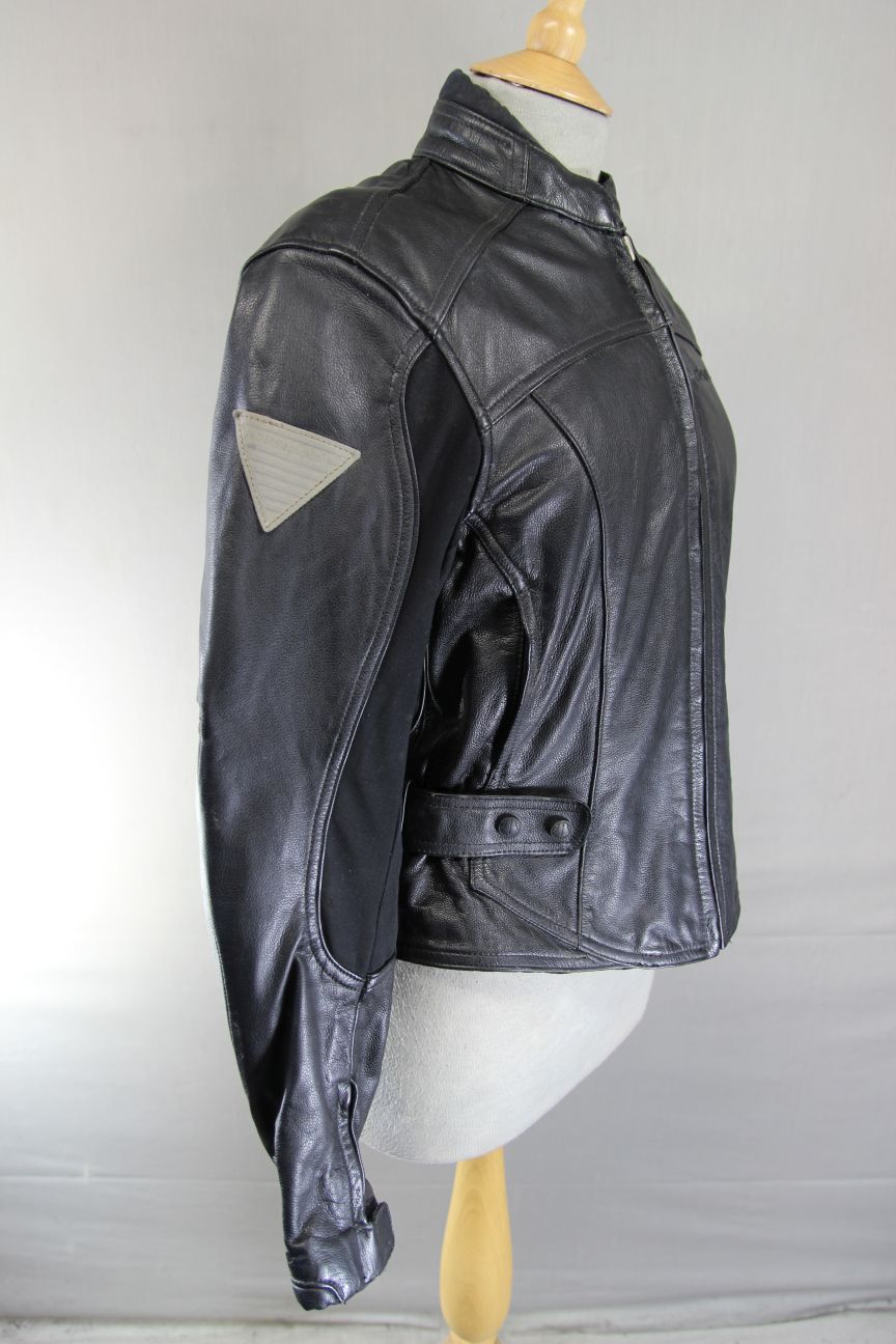 HEIN GERICKE STREETLINE BLACK LEATHER BIKER JACKET WITH CE ARMOUR: SIZE 14