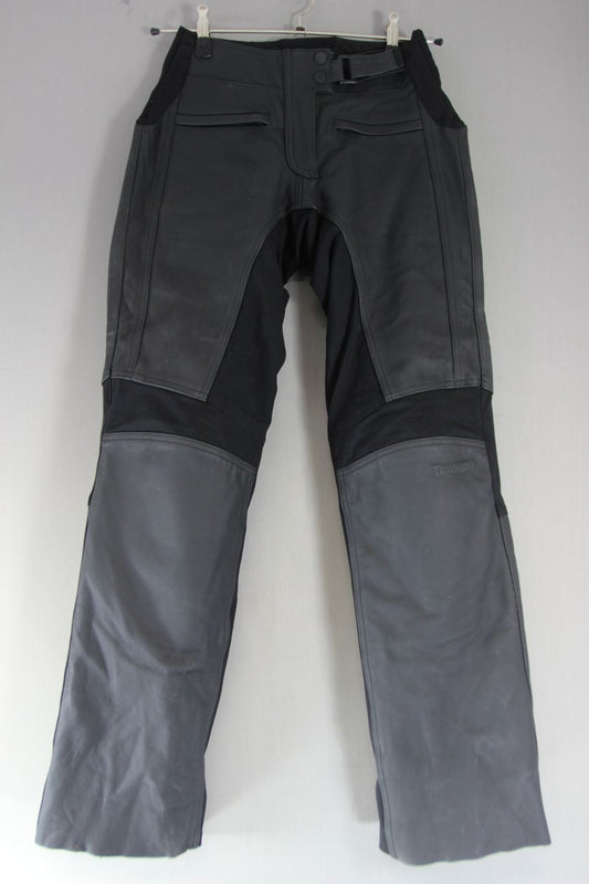 TRIUMPH BLACK LEATHER BIKER TROUSERS WITH CE ARMOUR WAIST 28 IN/INSIDE LEG 34 IN