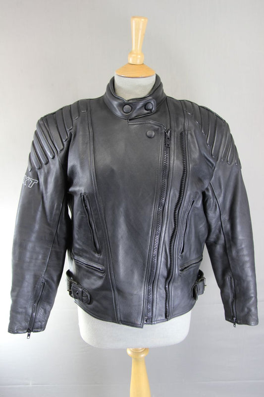 FXT BLACK LEATHER BIKER JACKET WITH REMOVABLE BACK & ELBOW PROTECTORS 38-40 INCH