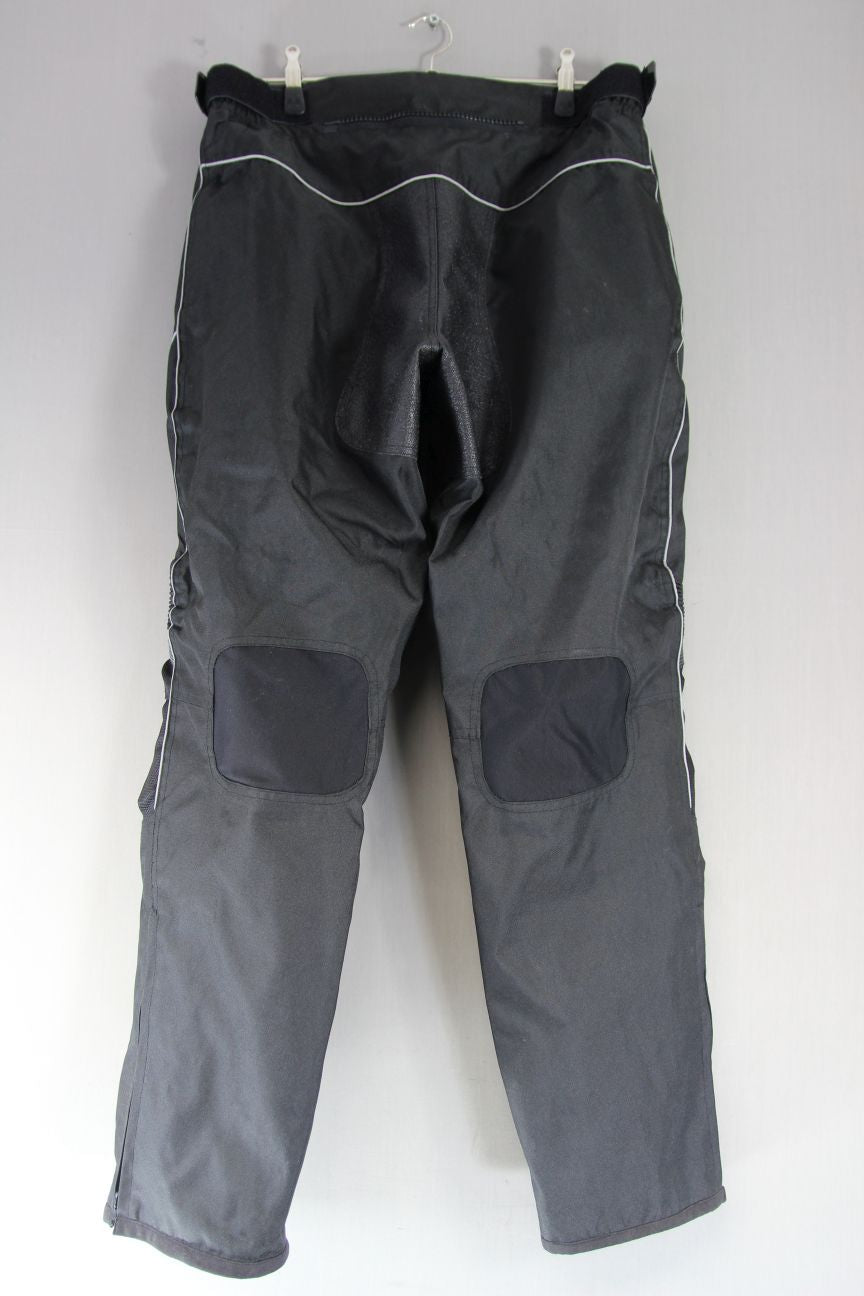 AGRIUS BLACK TEXTILE BIKER TROUSERS WITH HIP & KNEE ARMOUR: WAIST 36"/LEG 32"/XL